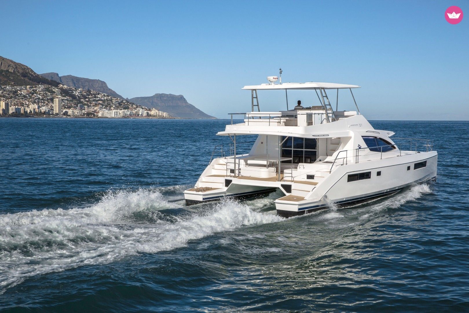 Catamaran LEOPARD - ROBERTSON & CAINE Leopard 51 PC 15.64m. Charter in Guadeloupe